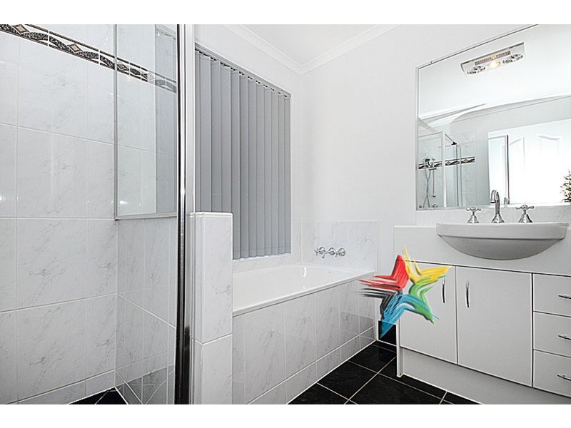 8 Gumview Court, Jimboomba QLD 4280