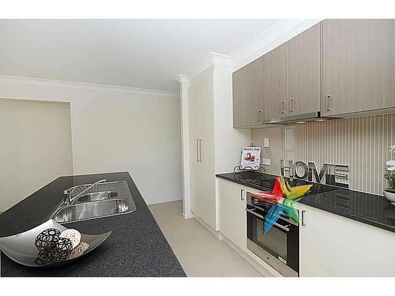 17 Wildwood Crescent, Jimboomba QLD 4280