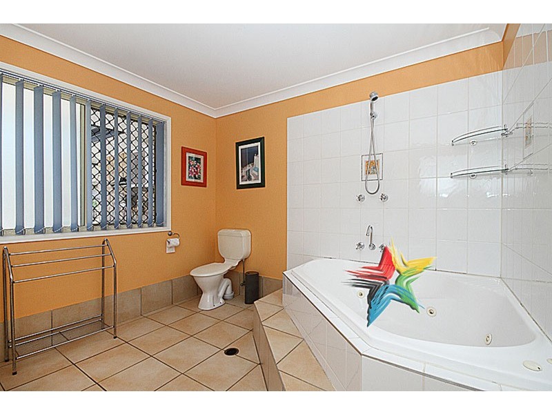 21 Amanda Court, Jimboomba QLD 4280