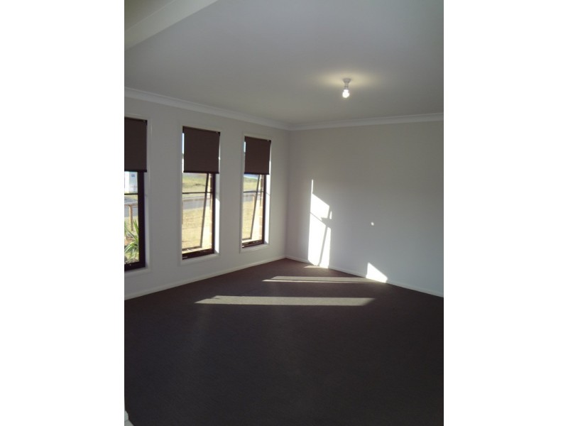 Gleneagle QLD 4285