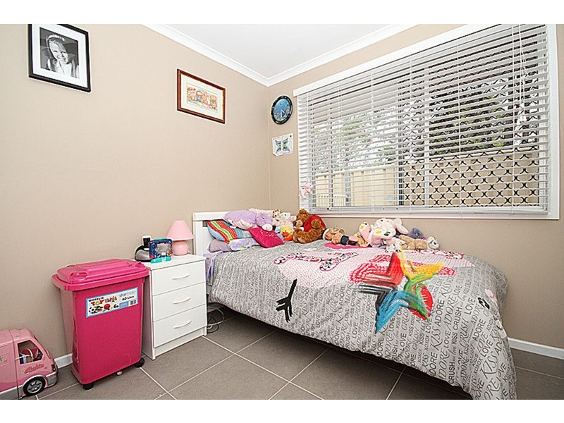 16 Bell Street, Jimboomba QLD 4280