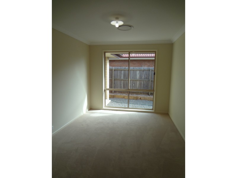 25 Creekside Crescent, Jimboomba QLD 4280