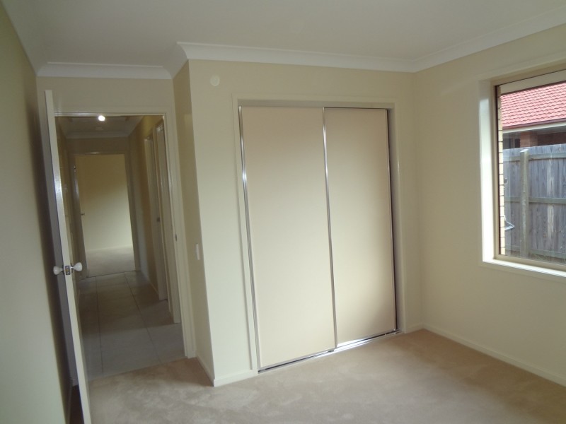 25 Creekside Crescent, Jimboomba QLD 4280