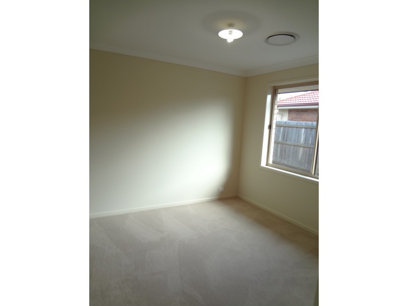 25 Creekside Crescent, Jimboomba QLD 4280