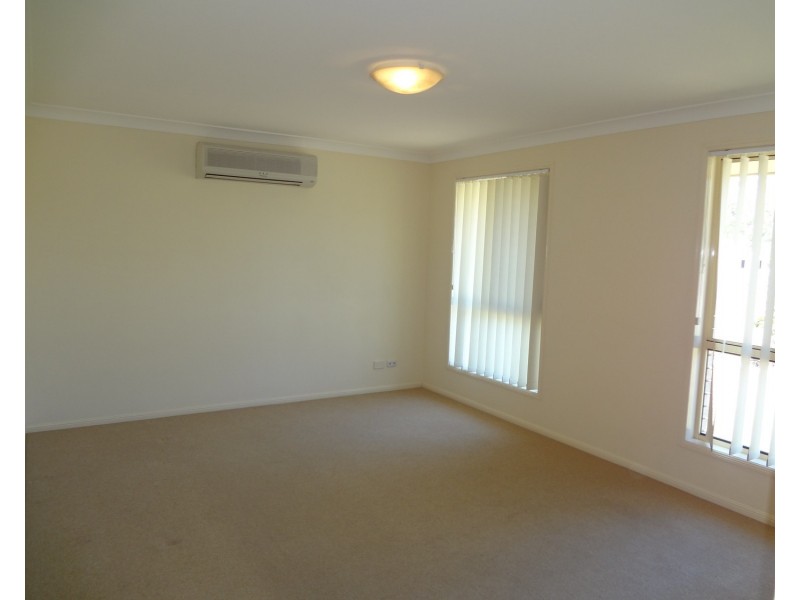 7 Pale Oak Court, Jimboomba QLD 4280