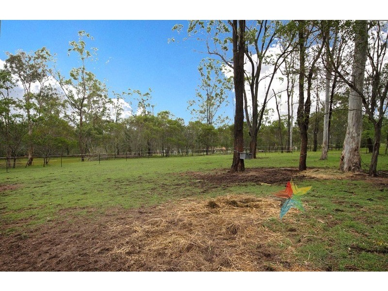 112-124 Mundoolun Road, Jimboomba QLD 4280