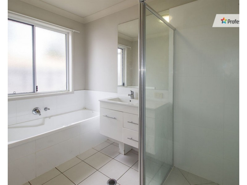 14 Hilltop Crescent, Jimboomba QLD 4280