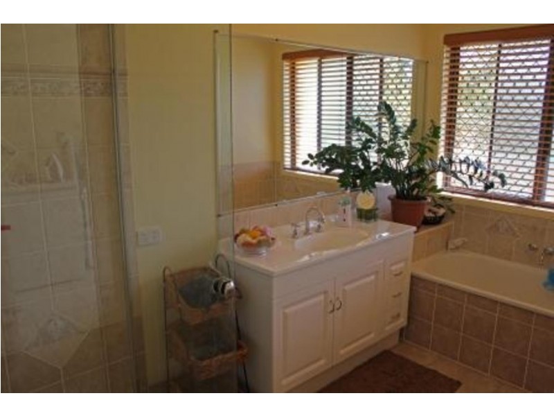 39 Overlander Court, Jimboomba QLD 4280