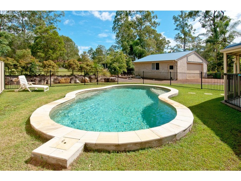 28 Holyman Court, Jimboomba QLD 4280