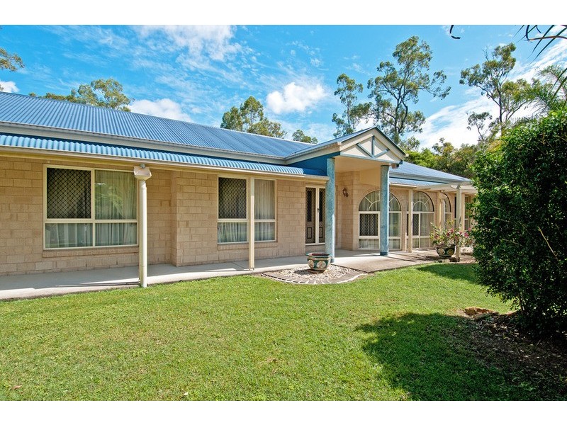 28 Holyman Court, Jimboomba QLD 4280