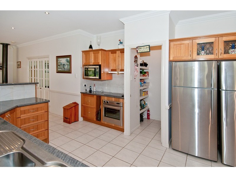 28 Holyman Court, Jimboomba QLD 4280