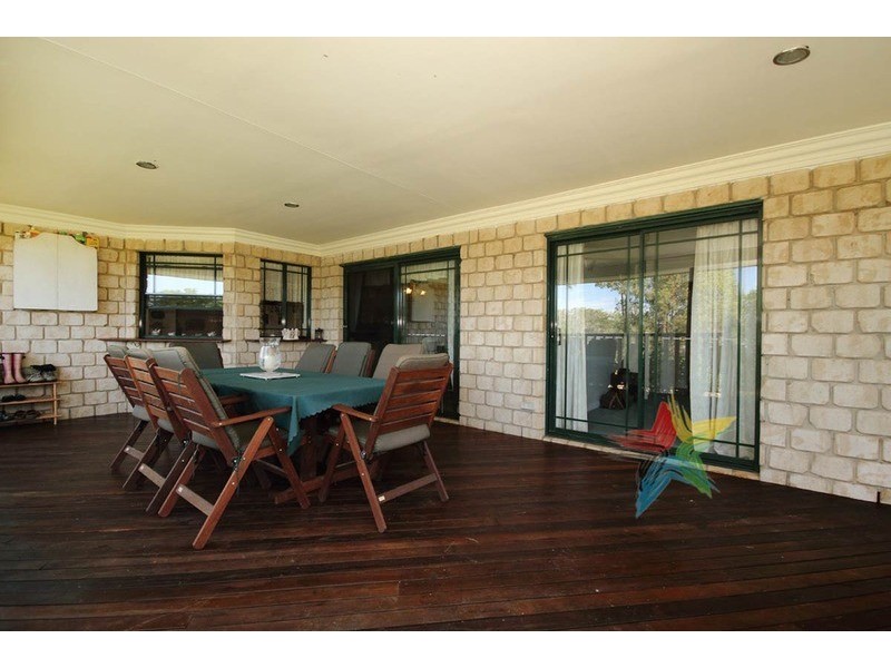 7-9 Ashley Court, Cedar Vale QLD 4285
