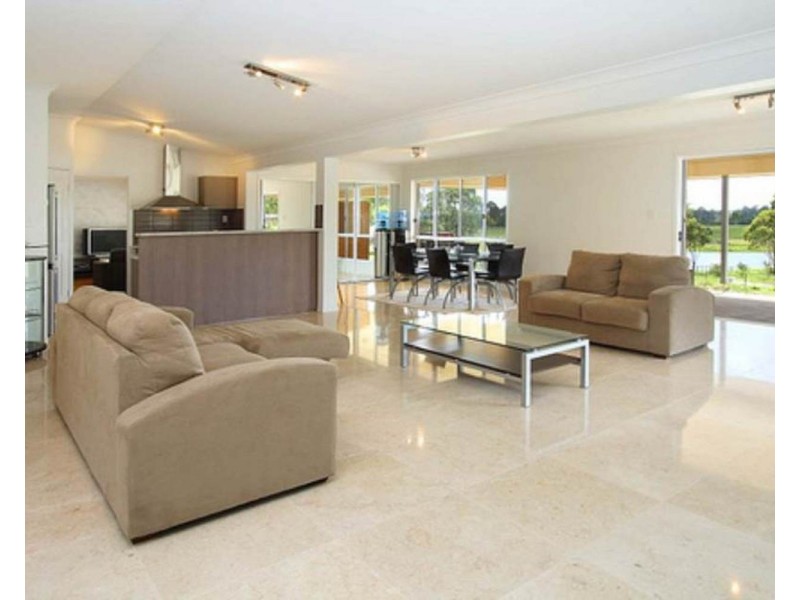 8-12 Alannon Place, Jimboomba QLD 4280