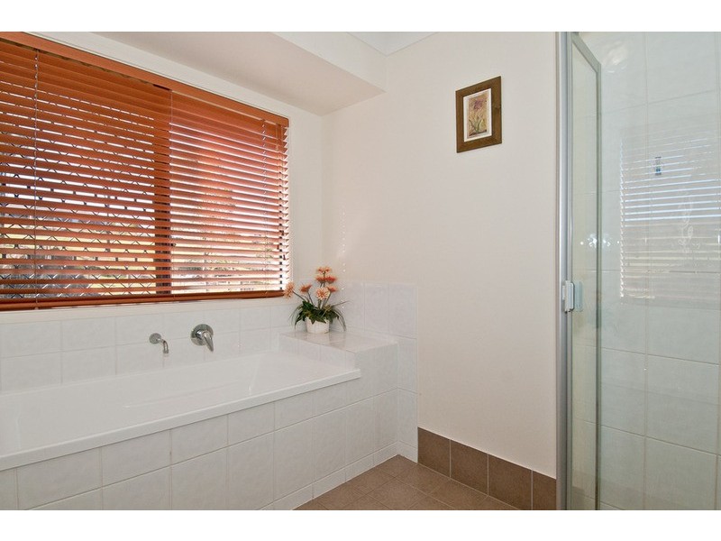 144-150 John Collins Drive, Mundoolun QLD 4285