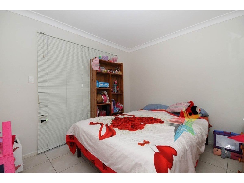 2 Hilltop Crescent, Jimboomba QLD 4280