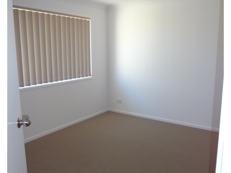 5 Grove Place, Jimboomba QLD 4280