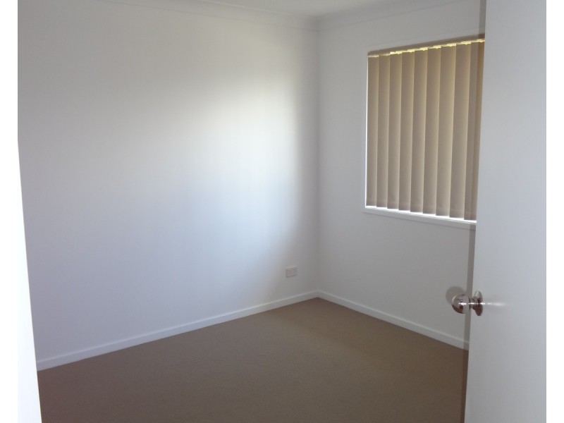 5 Grove Place, Jimboomba QLD 4280