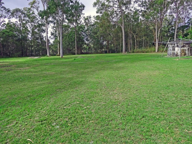 Buccan QLD 4207