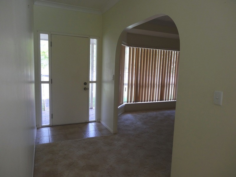 Buccan QLD 4207
