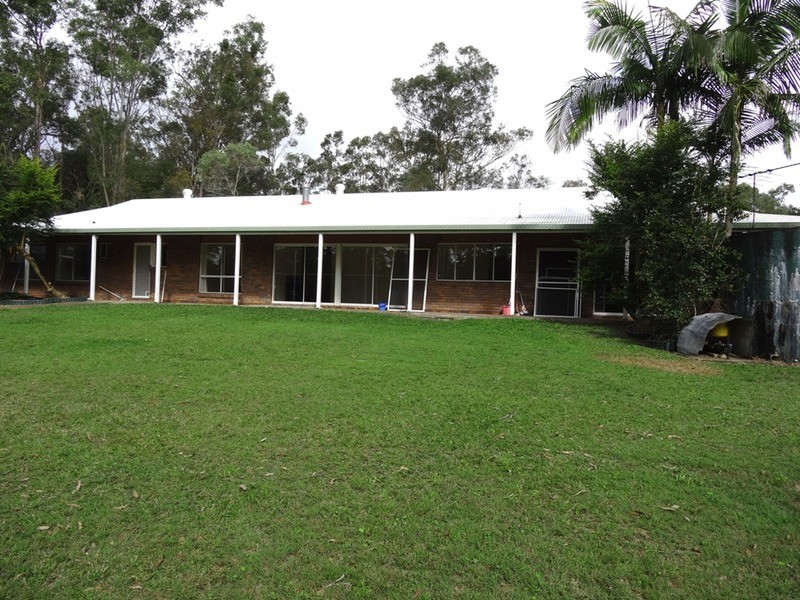 Buccan QLD 4207