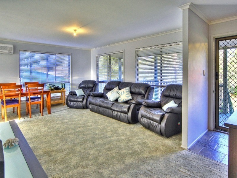 30 Queen Street, Jimboomba QLD 4280