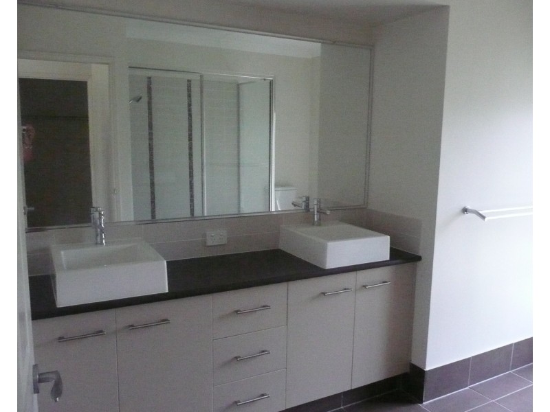 21-23 William Humphreys Drive, Mundoolun QLD 4285