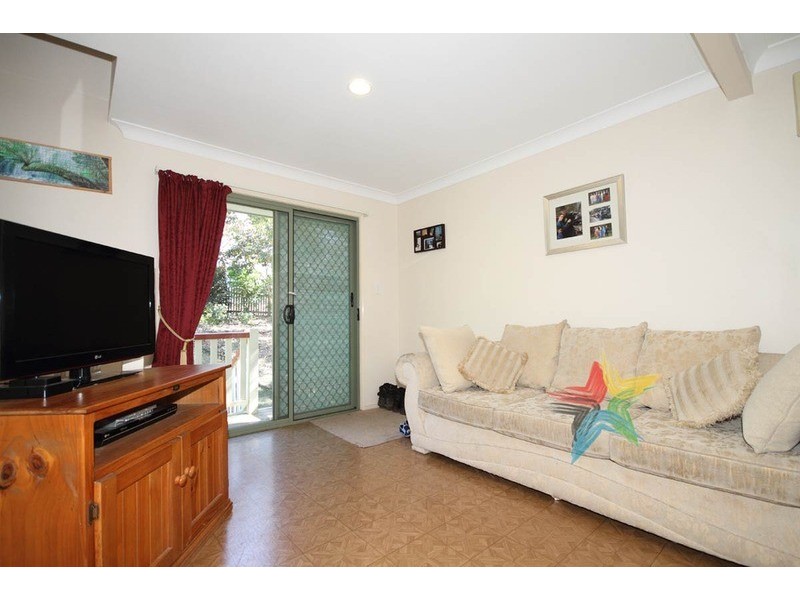 26 Oakleigh Court, Woodhill QLD 4285