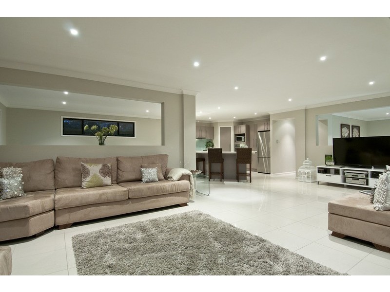 16-22 Portsmouth Court, Mundoolun QLD 4285