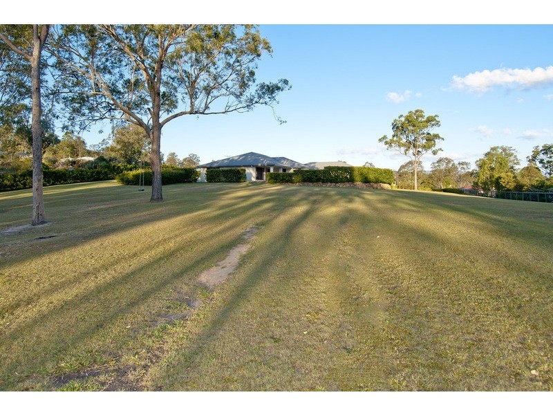 16-22 Portsmouth Court, Mundoolun QLD 4285