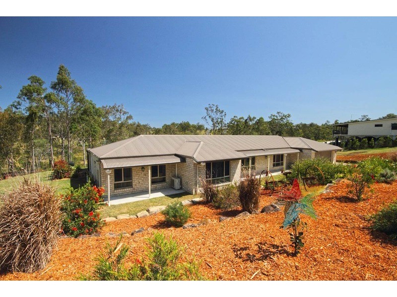 37-39 Borrowdale Court, Mundoolun QLD 4285