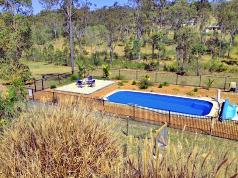 37-39 Borrowdale Court, Mundoolun QLD 4285