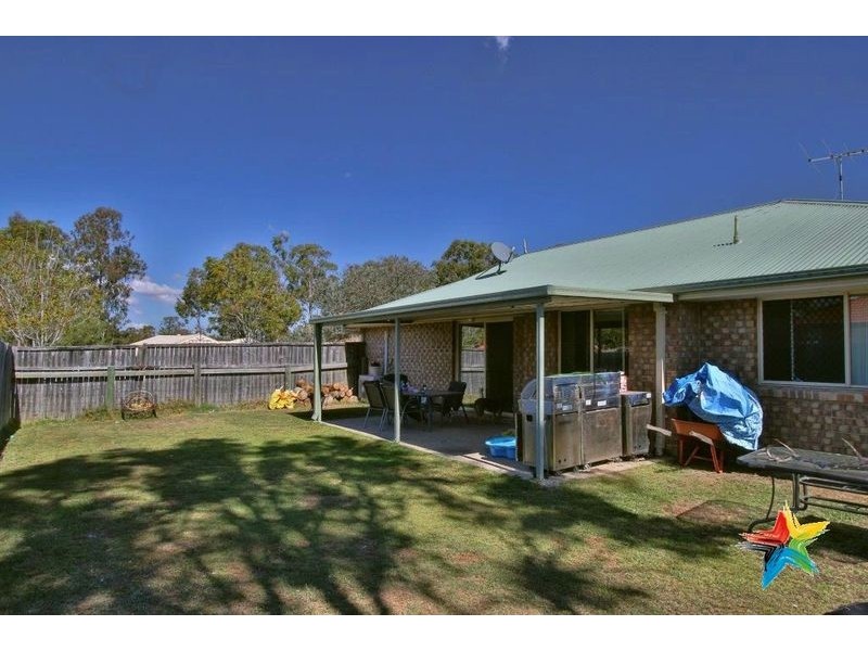 15 Golden Penda Drive, Jimboomba QLD 4280