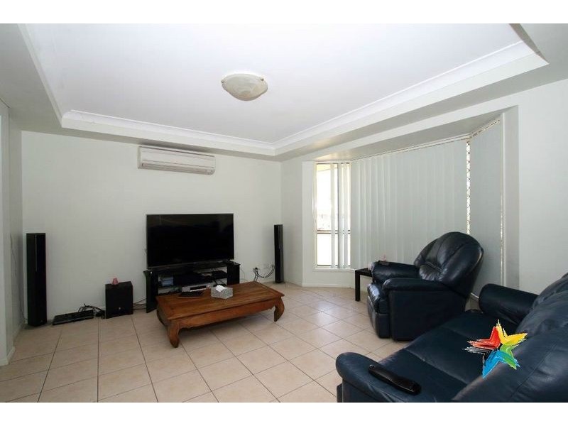 15 Golden Penda Drive, Jimboomba QLD 4280