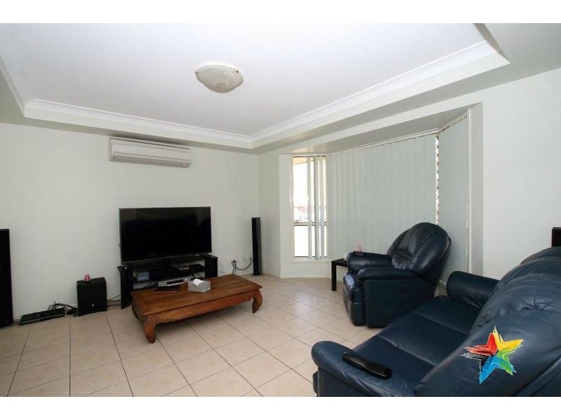 15 Golden Penda Drive, Jimboomba QLD 4280