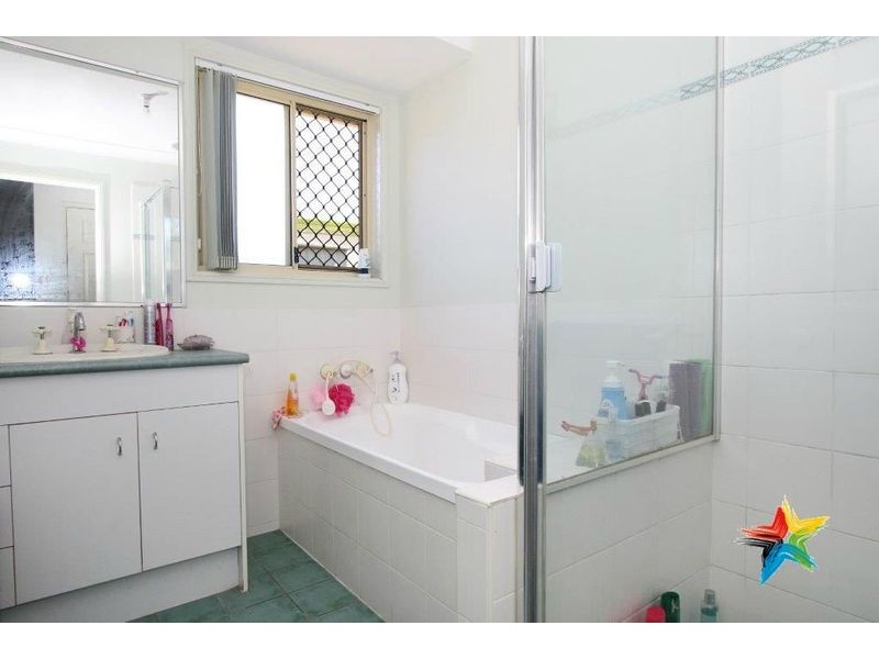 15 Golden Penda Drive, Jimboomba QLD 4280