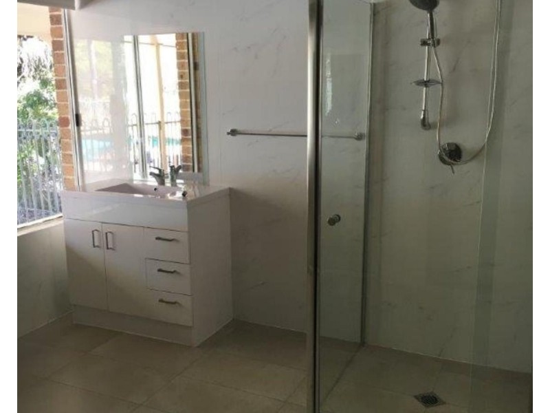 11 East Street, Jimboomba QLD 4280