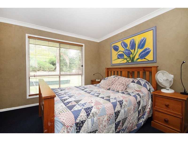 70-72 Michelle Drive, Cedar Grove QLD 4285