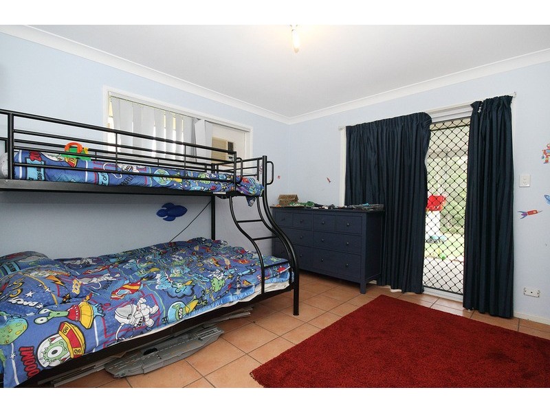 70-72 Michelle Drive, Cedar Grove QLD 4285