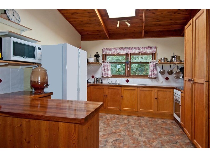 72-82 Barnes Road, Cedar Vale QLD 4285