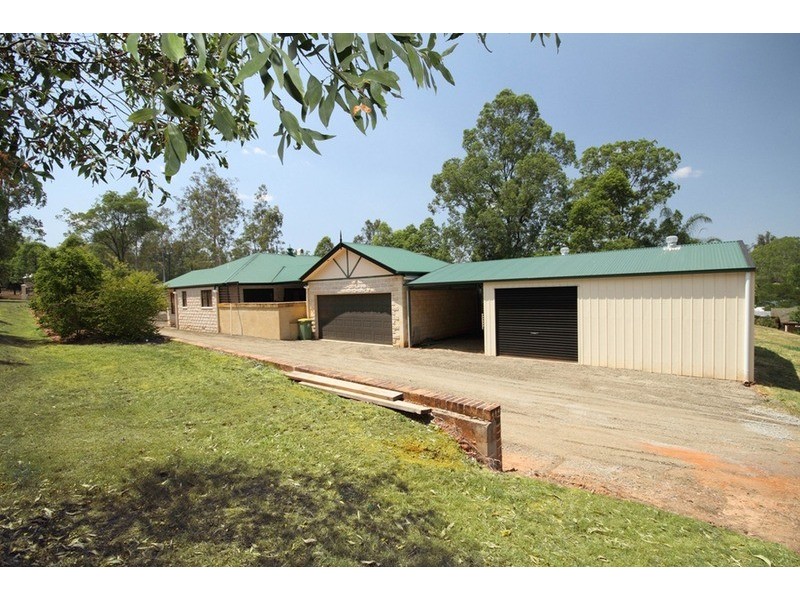 78-80 Michelle Drive, Cedar Grove QLD 4285