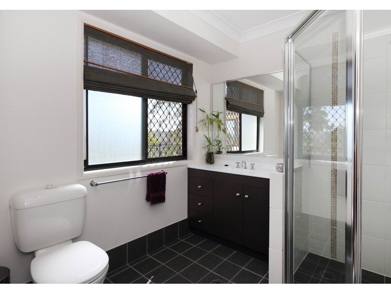 133 Anne Collins Crescent, Mundoolun QLD 4285