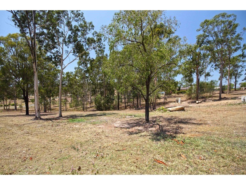 104 Anne Collins Crescent, Mundoolun QLD 4285