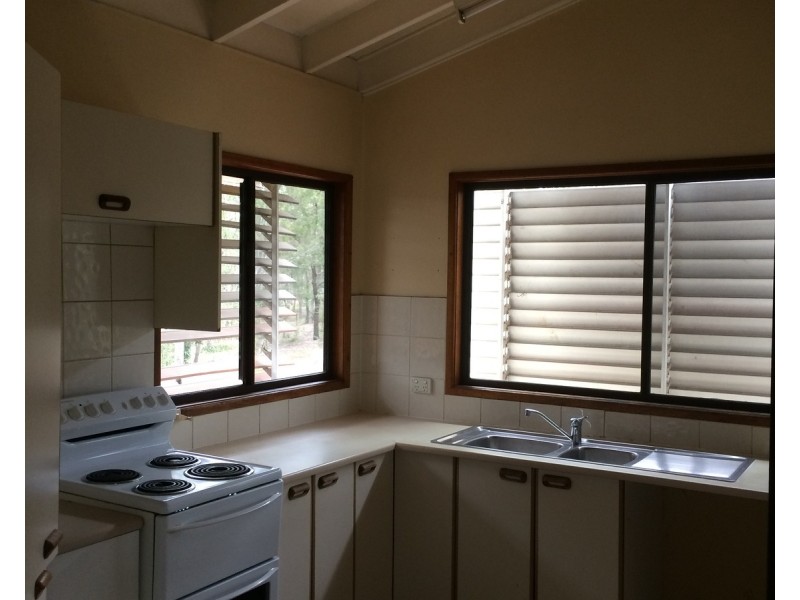 2 – 20 Pub Lane Lane, Greenbank QLD 4124