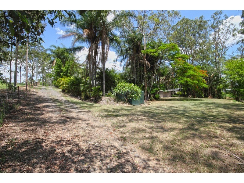 159-161 Clifton Drive, North Maclean QLD 4280