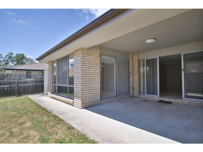 8 Sunrise Place, Jimboomba QLD 4280