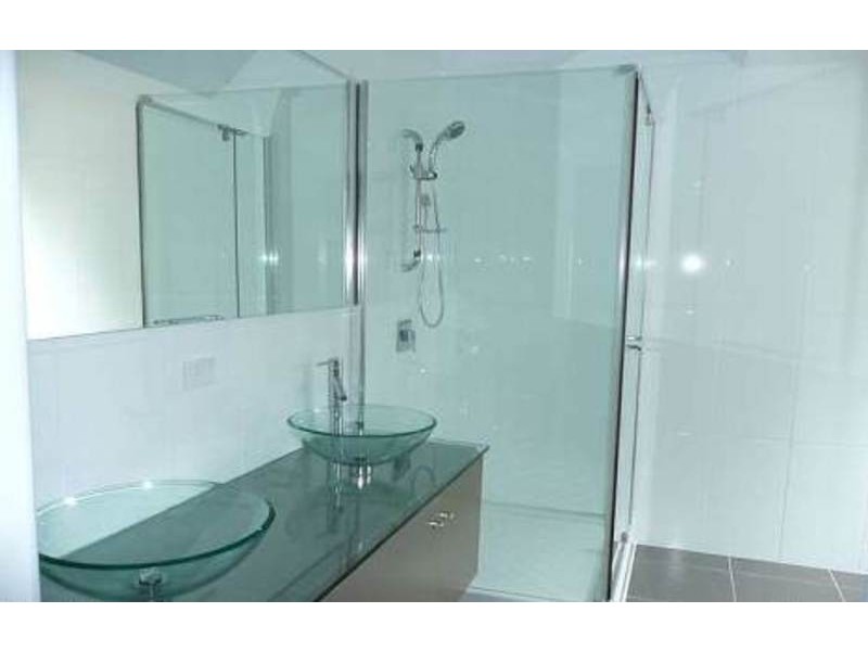 11  Walker Road, Gleneagle QLD 4285