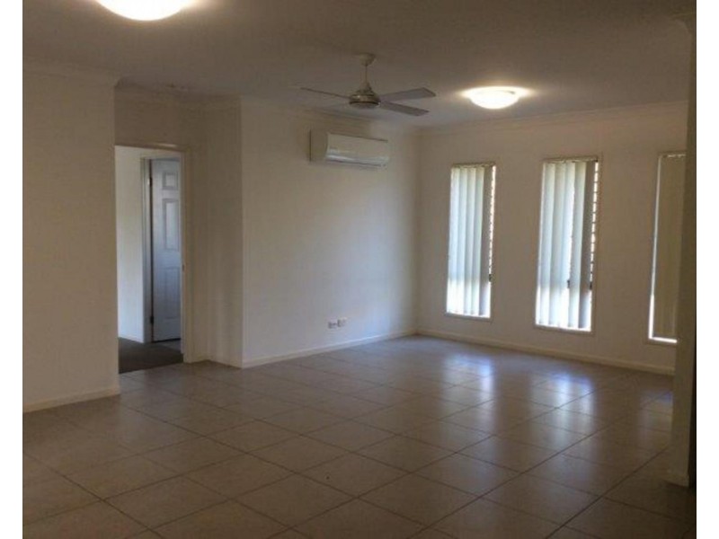101 William Humphries Drive, Mundoolun QLD 4285