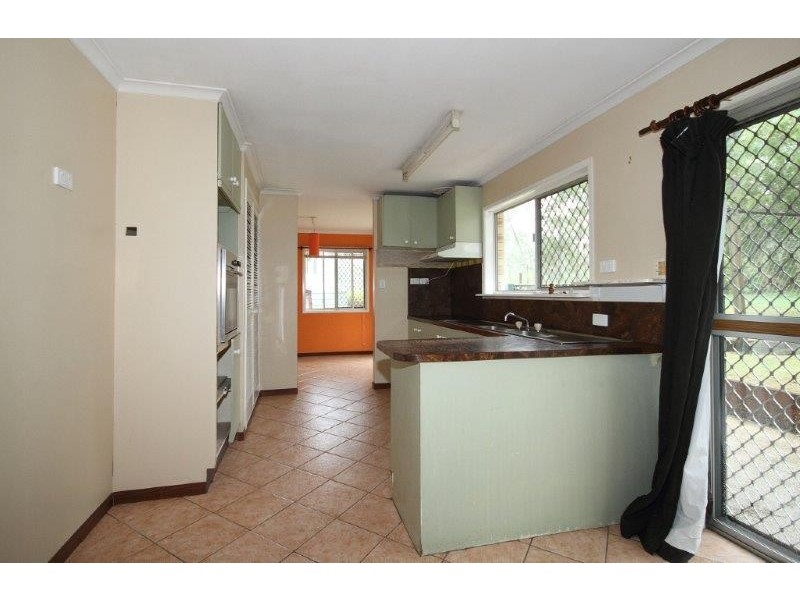 North Maclean QLD 4280