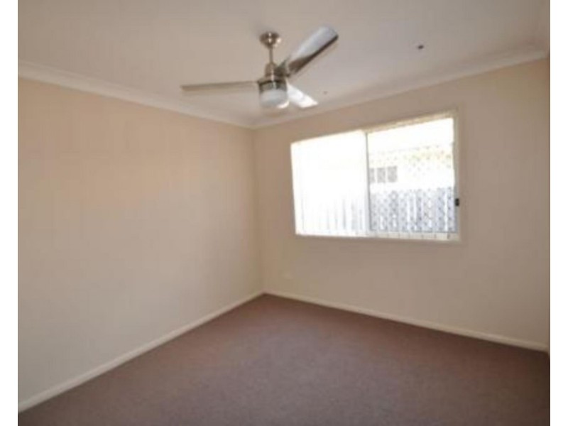 19 Hurst Street, Crestmead QLD 4132
