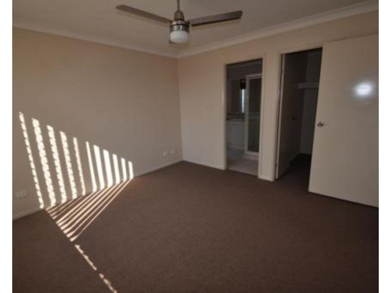 19 Hurst Street, Crestmead QLD 4132